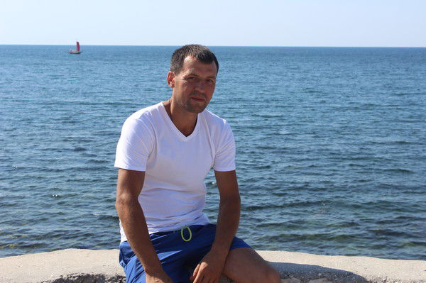 Евгений Глотов