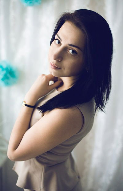 Женя Краснова