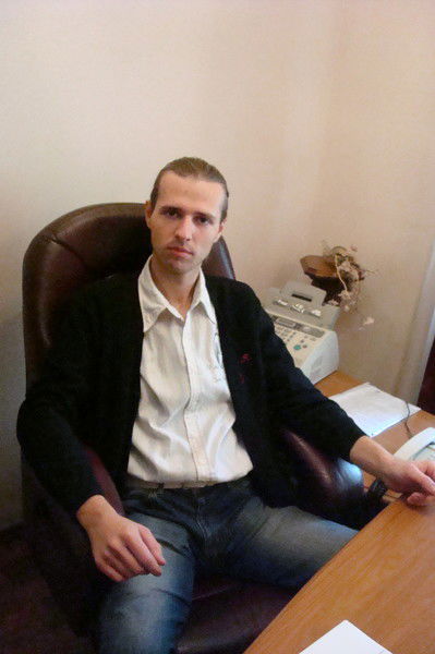 Влад Головин