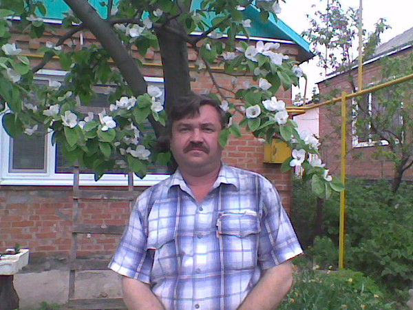 Геннадий Туманов