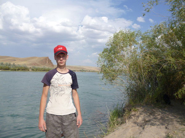 Станислав Попов