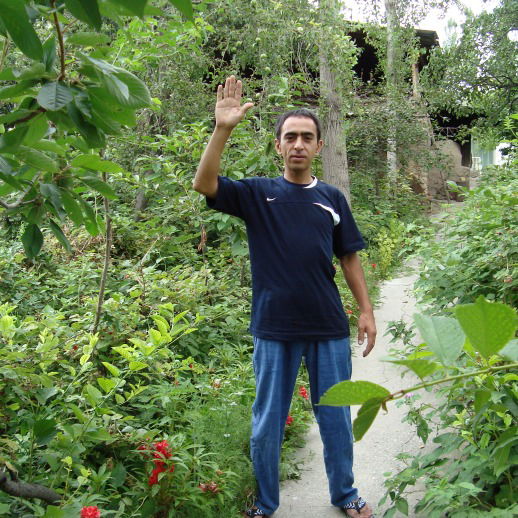 Икбол Усмонов