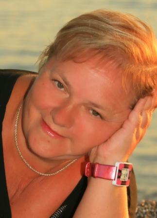 Лариса Худорожкова