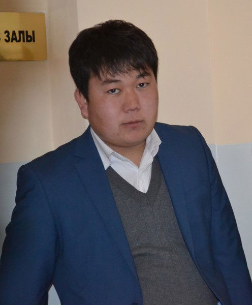 Азамат Досанов