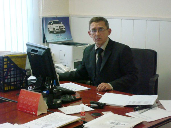 Владимир Белов