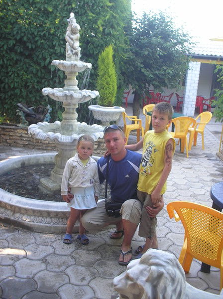 Денис Комаров