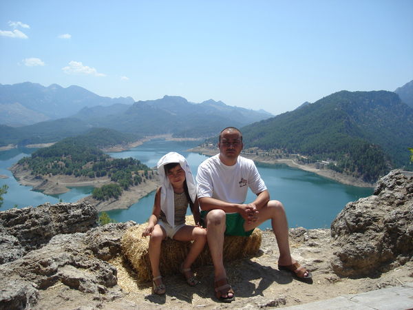 Серик Акжолтаев