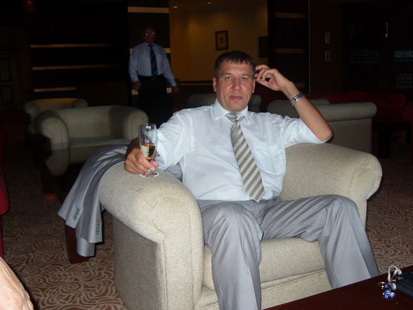 Михаил Сухов