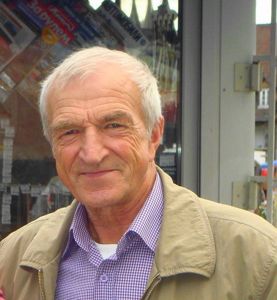 Валера Наумов