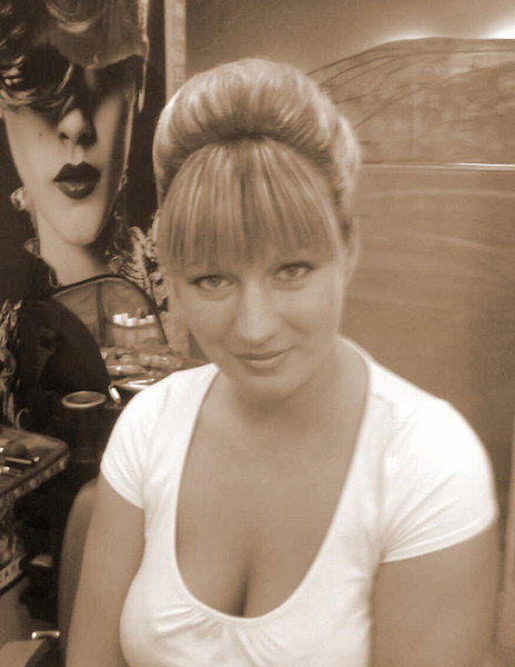 Юлия Маринина