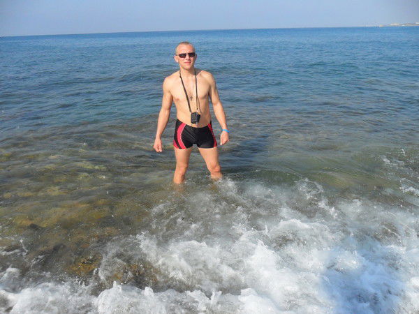 Артём Угланов