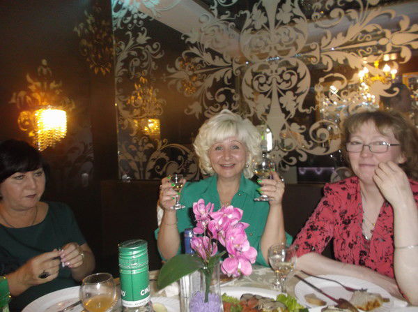 Мила Милова