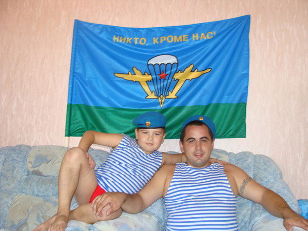 Неизвестно Неизвестно