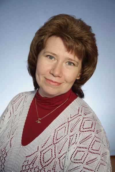 Елена Кандакова