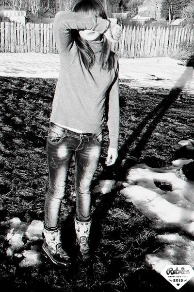 Алинка Сергеичева