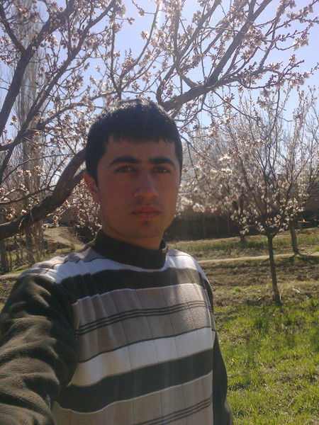 Хабибулло Холмуродов