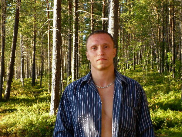 Роман Артемьев