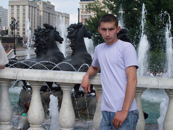 Петр Романов