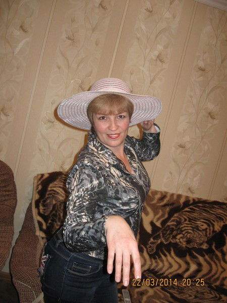 Елена Лобастова