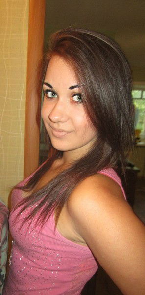 Алинка:* .......