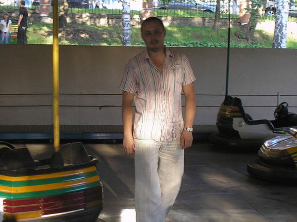 Антон Валиев