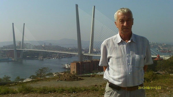 Евгений Лаптев