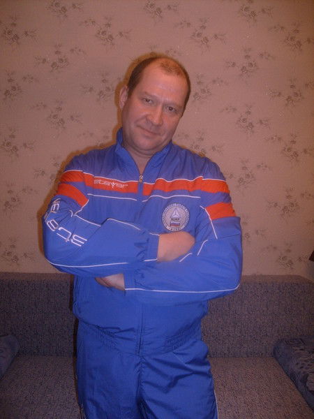 Михаил Уткин