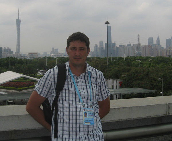 Михаил Захаров