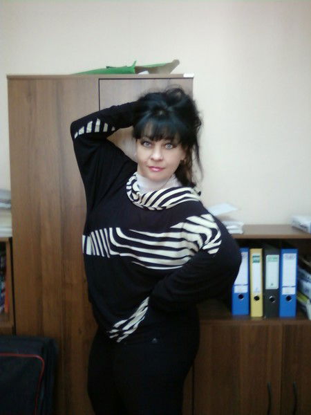 Елена Азема