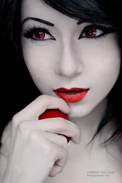 Лера Пешикова