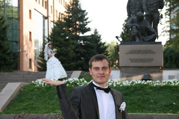 Игорь Леонов