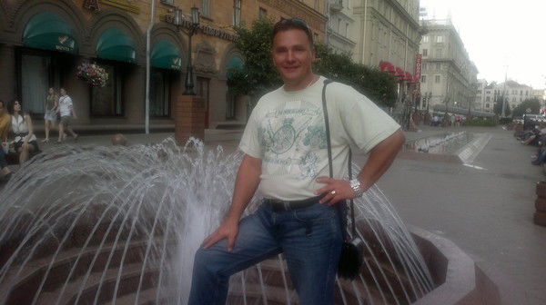 Михаил Корнеенков