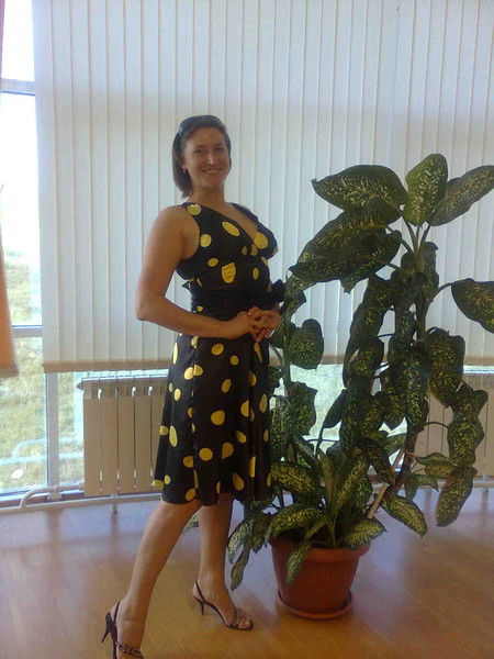 Елена Елена