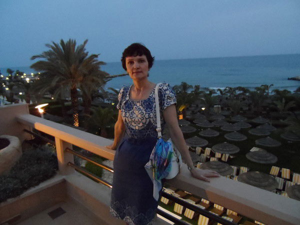 Лена Ахатова