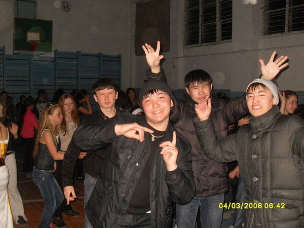 *один Из D E D O*