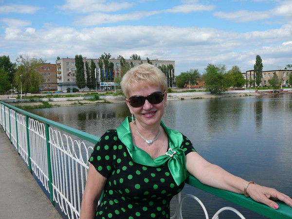 Назаренко Роза