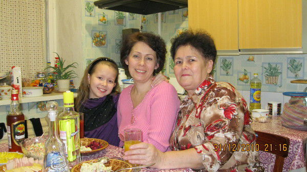 Гуля Назарова