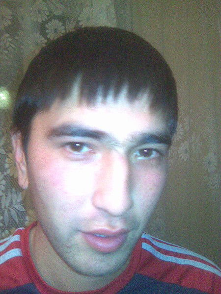 Арман Валиев