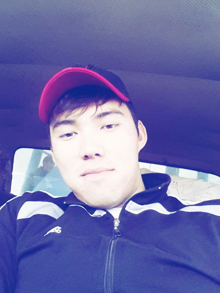 Есбол Байсаров