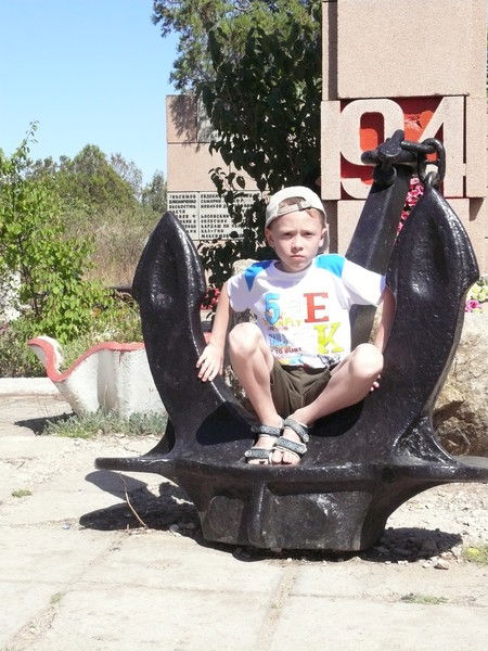 Михаил Боровик