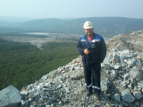 Андрей Маслов