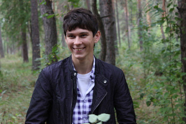 Максим Романенко