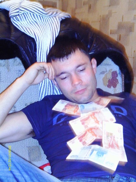 Кирилл Захаров