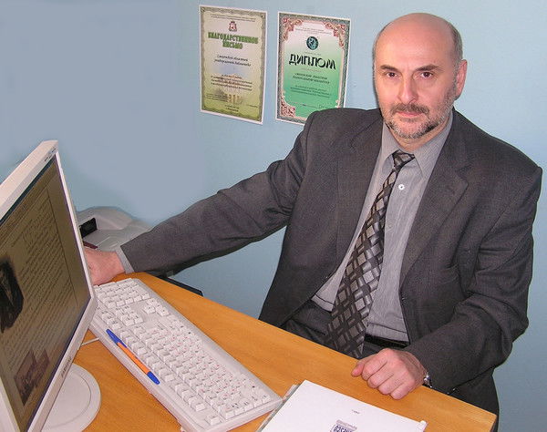 Анатолий Каневский