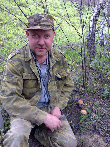 Евгений Петров