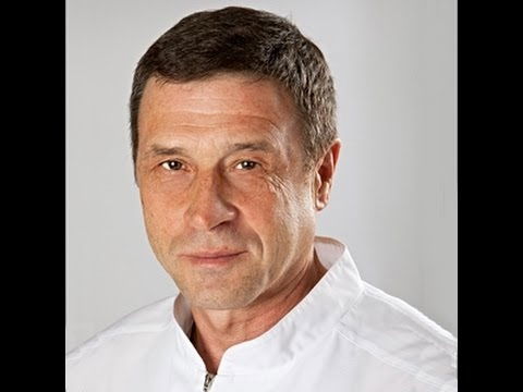 Александр Ворошилов