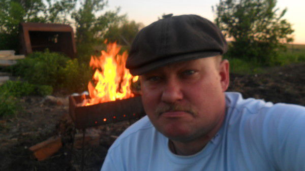 Владимир Леонтьев