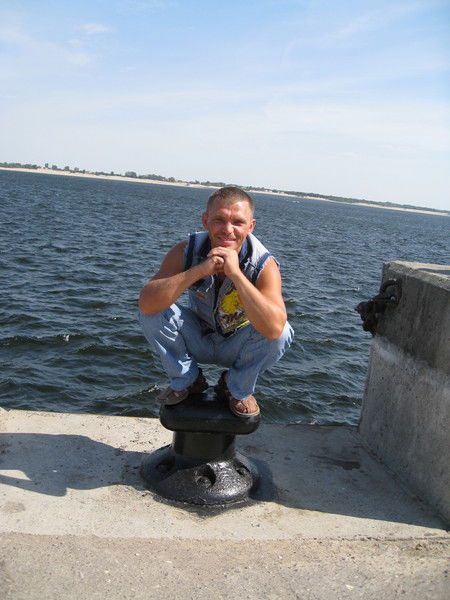 Неизвестно Неизвестно