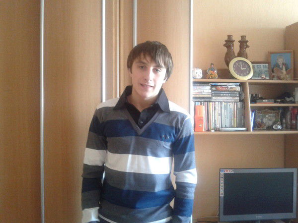 Евгений Мельник