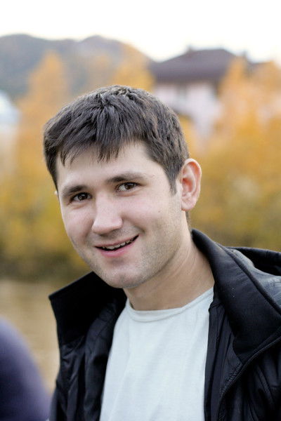 Неизвестно Неизвестно